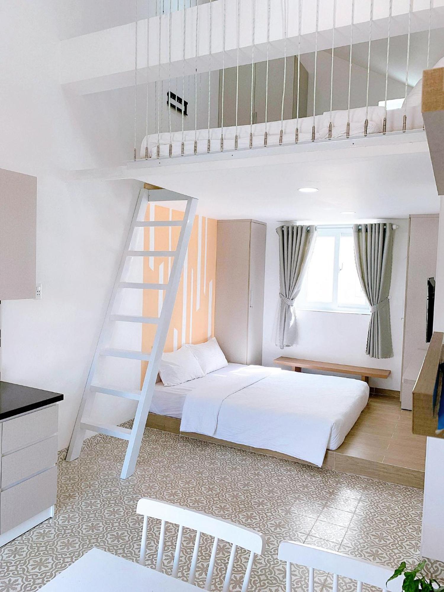 La Homestay Long Xuyen Exterior photo